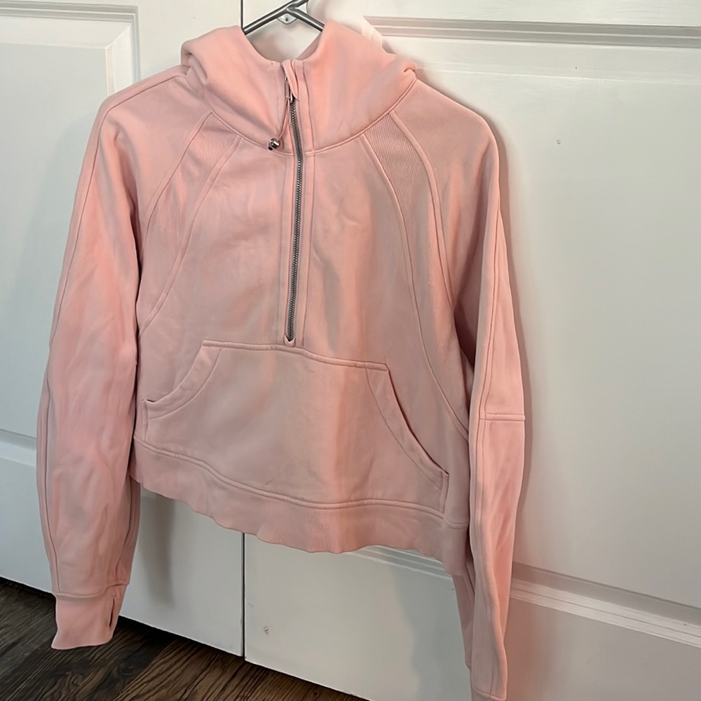 Lululemon strawberry milkshake scuba 1/2 zip XS/S